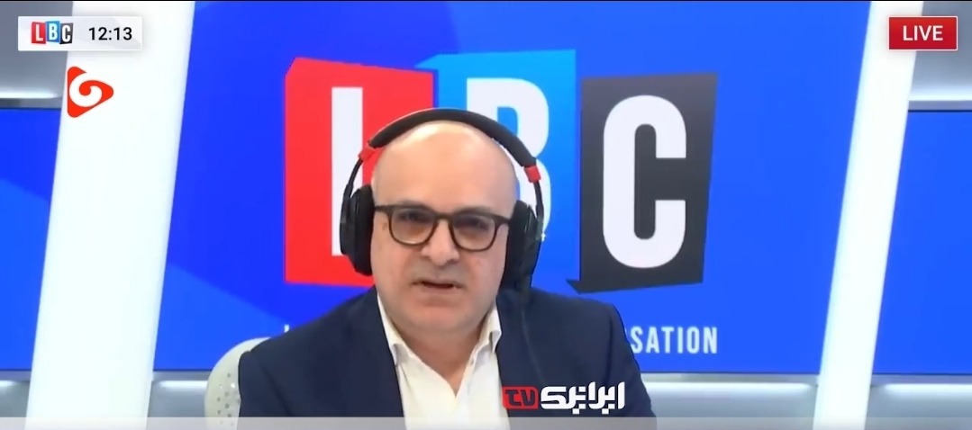 کنایه تحقیرآمیز مجری انگلیسی به قدرت رو به سقوط آمریکا و سیاست‌های احمقانه ترامپ